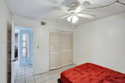 Touwnhouse à vendre à Davie, Floride: 3 chambres, 131.92 m2 № 884172 - photo 21