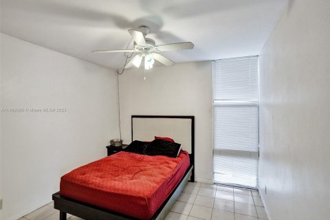 Adosado en venta en Davie, Florida, 3 dormitorios, 131.92 m2 № 884172 - foto 19