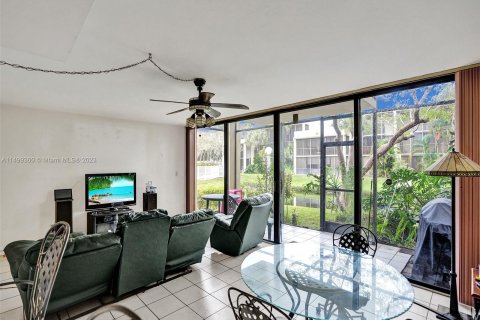Adosado en venta en Davie, Florida, 3 dormitorios, 131.92 m2 № 884172 - foto 4