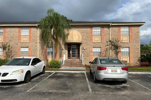 Condo in Maitland, Florida, 2 bedrooms  № 1376533 - photo 1