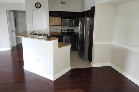 Condominio en venta en Orlando, Florida, 3 dormitorios, 117.06 m2 № 1326337 - foto 4