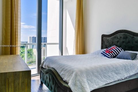 Condo in Aventura, Florida, 2 bedrooms  № 863483 - photo 7