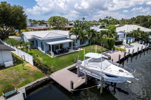 House in Fort Lauderdale, Florida 3 bedrooms, 231.79 sq.m. № 1224667 - photo 14