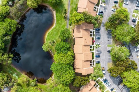 Condo in Delray Beach, Florida, 2 bedrooms  № 1093081 - photo 26