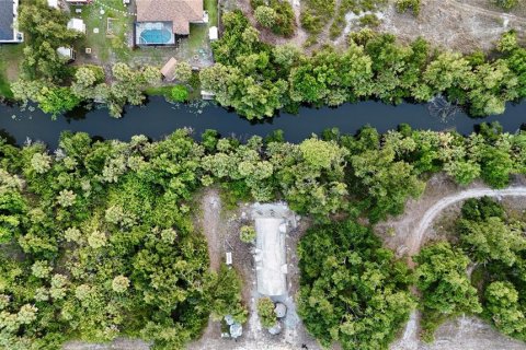 Villa ou maison à vendre à North Port, Floride: 2 chambres, 83.61 m2 № 1192837 - photo 4