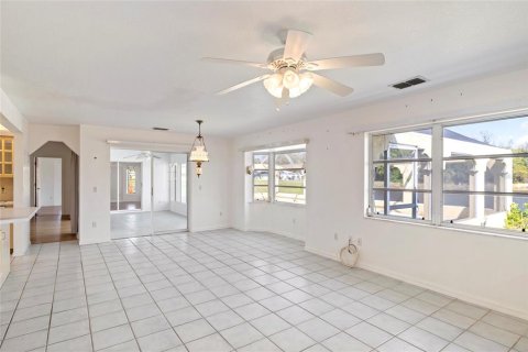 Villa ou maison à vendre à Punta Gorda, Floride: 3 chambres, 174.19 m2 № 1009928 - photo 17