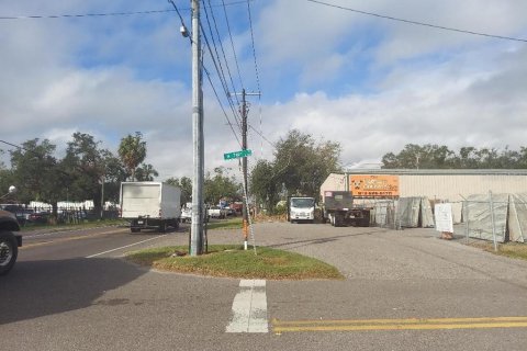 Commercial property in Tampa, Florida 313.64 sq.m. № 1434591 - photo 1