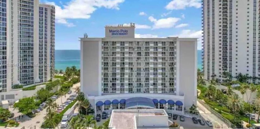 Отель, гостиница в Санни-Айлс-Бич, Флорида № 1008818