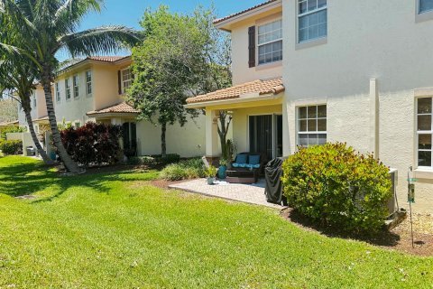 Townhouse in Delray Beach, Florida 3 bedrooms, 168.52 sq.m. № 1168498 - photo 10