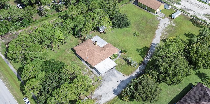 Casa en Loxahatchee Groves, Florida 4 dormitorios, 198.72 m2 № 1309339