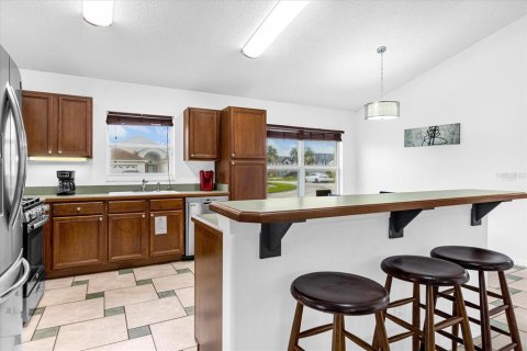 Casa en venta en Kissimmee, Florida, 5 dormitorios, 198.44 m2 № 1339193 - foto 4