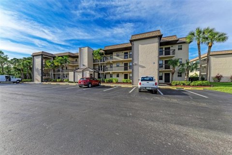Condominio en venta en Port Charlotte, Florida, 2 dormitorios, 72.46 m2 № 982212 - foto 3
