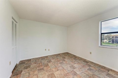 Condominio en venta en Port Charlotte, Florida, 2 dormitorios, 72.46 m2 № 982212 - foto 18