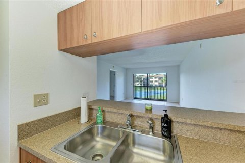 Condominio en venta en Port Charlotte, Florida, 2 dormitorios, 72.46 m2 № 982212 - foto 16