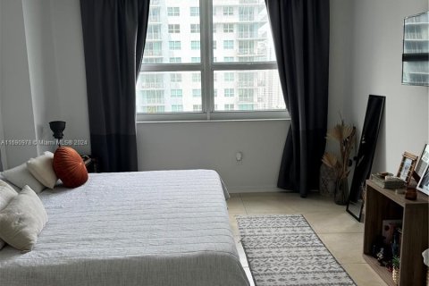 Condominio en venta en Miami, Florida, 2 dormitorios, 105.91 m2 № 1441550 - foto 16