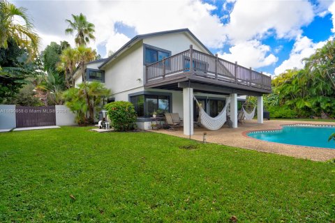 Casa en venta en Miami, Florida, 4 dormitorios, 251.3 m2 № 1441549 - foto 8