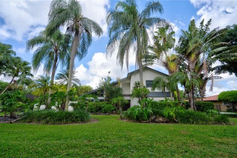 Casa en venta en Miami, Florida, 4 dormitorios, 251.3 m2 № 1441549 - foto 6