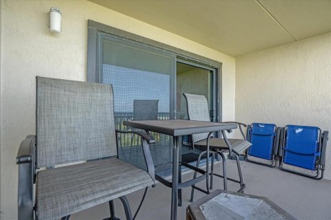 Condo in Cocoa Beach, Florida, 1 bedroom  № 1382771 - photo 10