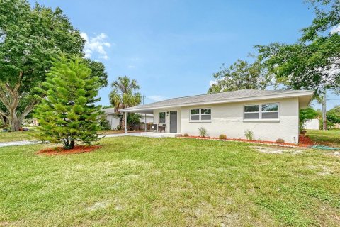 Casa en venta en Bradenton, Florida, 4 dormitorios, 98.94 m2 № 1382736 - foto 2