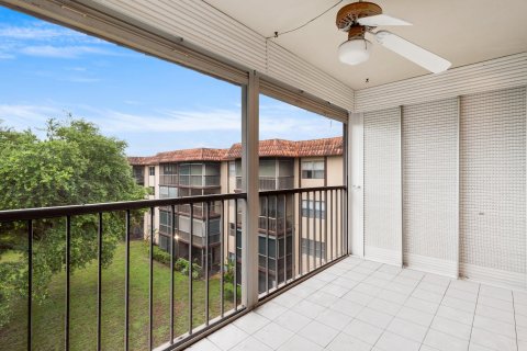 Copropriété à vendre à Lauderhill, Floride: 2 chambres, 129.13 m2 № 1230295 - photo 2