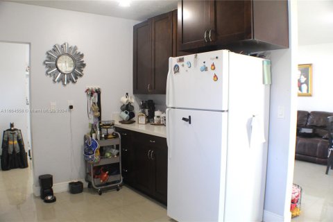 Casa en venta en Miami, Florida, 3 dormitorios, 103.12 m2 № 1377155 - foto 12