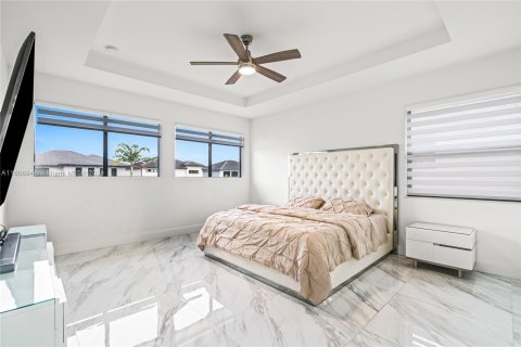 Villa ou maison à vendre à Miami Lakes, Floride: 4 chambres, 264.49 m2 № 1232533 - photo 22