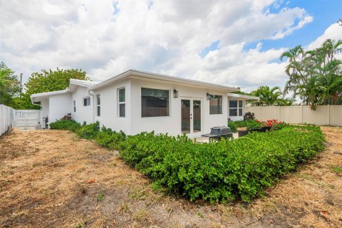 House in Fort Lauderdale, Florida 3 bedrooms, 154.59 sq.m. № 1178618 - photo 28