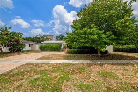 House in Fort Lauderdale, Florida 3 bedrooms, 154.59 sq.m. № 1178618 - photo 27