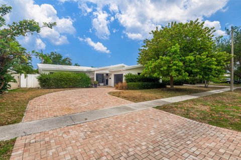 Villa ou maison à vendre à Fort Lauderdale, Floride: 3 chambres, 154.59 m2 № 1178618 - photo 29