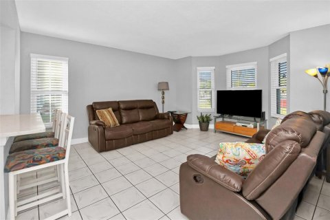 Casa en venta en Orlando, Florida, 4 dormitorios, 164.53 m2 № 1422901 - foto 9