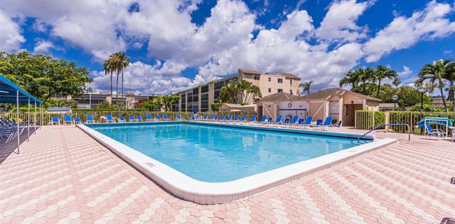 Condo à Delray Beach, Floride, 2 chambres  № 1227578