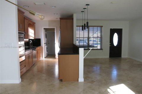 Casa en venta en Hallandale Beach, Florida, 3 dormitorios, 98.38 m2 № 1388149 - foto 16