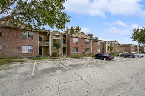 Condo in Orlando, Florida, 3 bedrooms  № 1405775 - photo 9