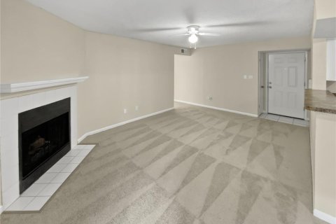 Condo in Orlando, Florida, 3 bedrooms  № 1405775 - photo 12