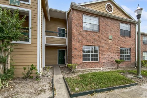 Condominio en venta en Orlando, Florida, 3 dormitorios, 106.84 m2 № 1405775 - foto 1