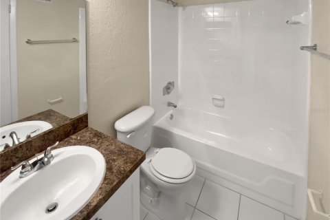 Condo in Orlando, Florida, 3 bedrooms  № 1405775 - photo 21