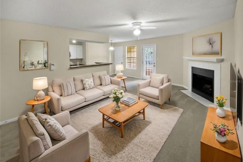 Condo in Orlando, Florida, 3 bedrooms  № 1405775 - photo 2