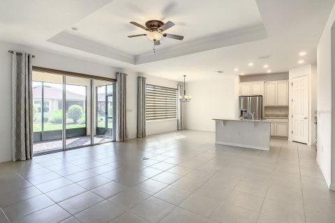 Villa ou maison à vendre à Kissimmee, Floride: 2 chambres, 158.4 m2 № 1361613 - photo 7