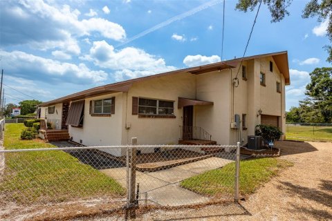 Villa ou maison à vendre à Tampa, Floride: 3 chambres, 202.62 m2 № 1300401 - photo 1