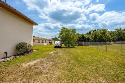 Villa ou maison à vendre à Tampa, Floride: 3 chambres, 202.62 m2 № 1300401 - photo 9