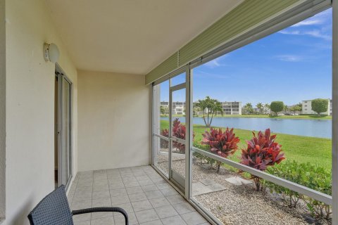 Copropriété à vendre à Boca Raton, Floride: 2 chambres, 79.99 m2 № 1162996 - photo 8