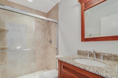 Condo in Tequesta, Florida, 2 bedrooms  № 1162906 - photo 3