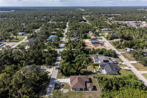 Land in Port Charlotte, Florida № 1246191 - photo 13