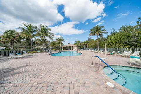 Villa ou maison à vendre à Hobe Sound, Floride: 4 chambres, 250.56 m2 № 989253 - photo 3