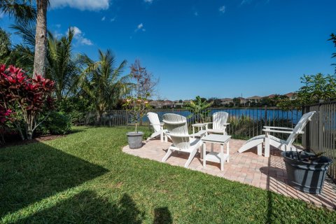 Villa ou maison à vendre à Hobe Sound, Floride: 4 chambres, 250.56 m2 № 989253 - photo 27