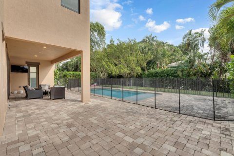 Villa ou maison à vendre à Delray Beach, Floride: 5 chambres, 395.58 m2 № 989254 - photo 6