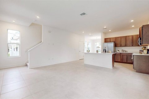 Casa en alquiler en Tampa, Florida, 3 dormitorios, 150.5 m2 № 1354805 - foto 10