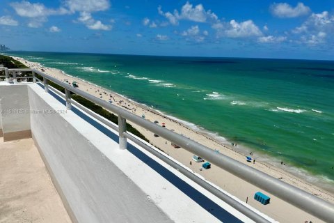 Condominio en venta en Miami Beach, Florida, 1 dormitorio, 62.8 m2 № 1237855 - foto 21