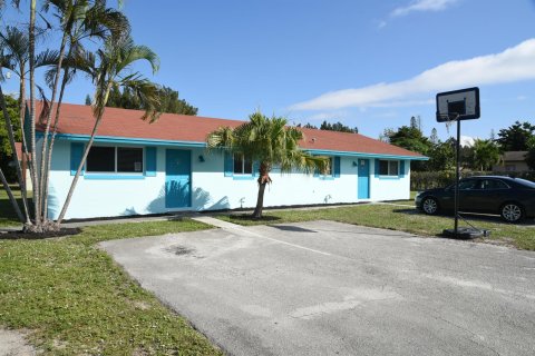 Immobilier commercial à vendre à Lantana, Floride № 1014101 - photo 23