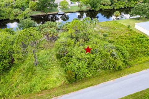 Terreno en venta en Port Charlotte, Florida № 891124 - foto 4